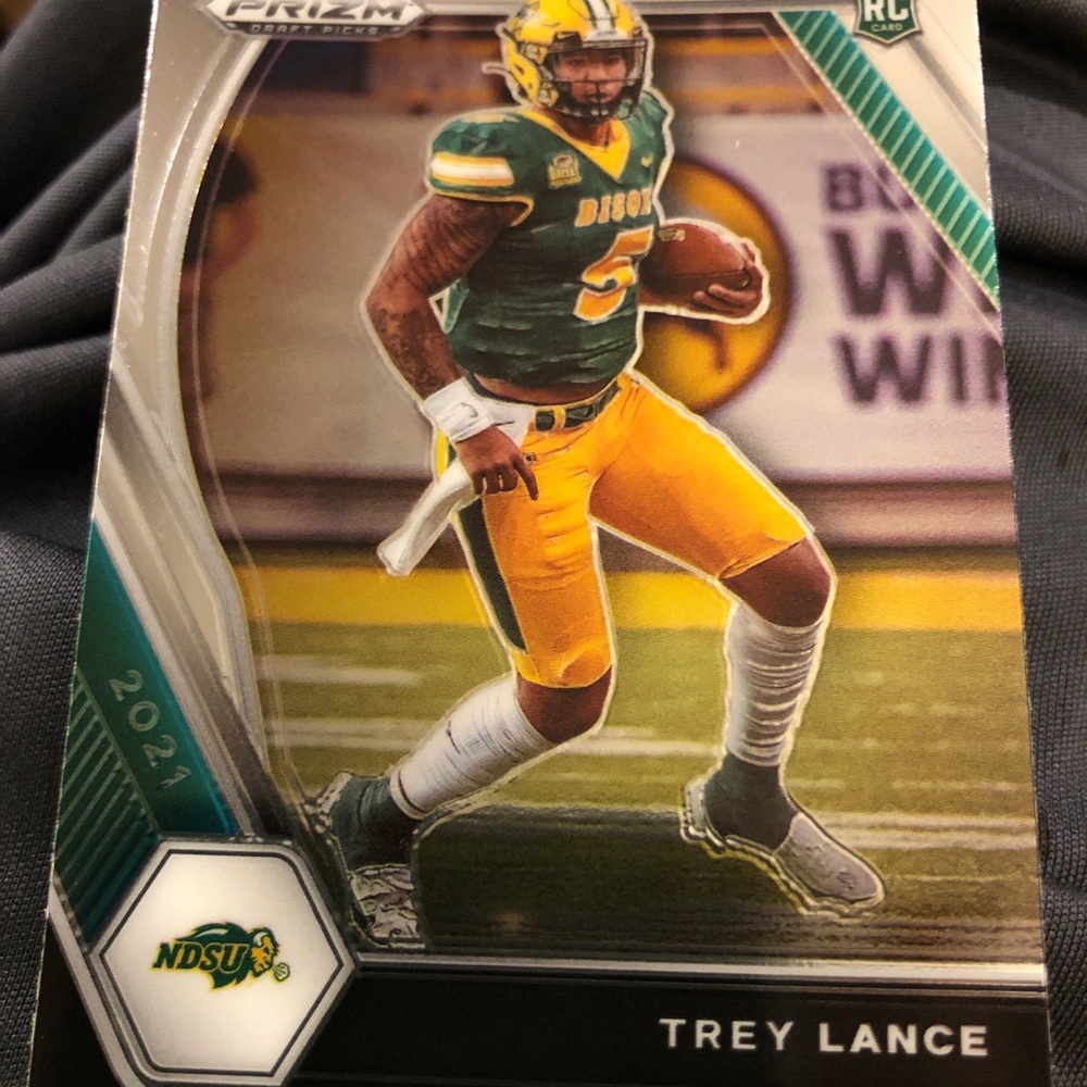 Trey lance rookie card